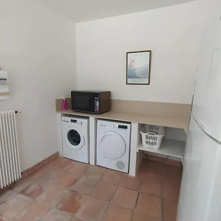 Langlade Estate * Montboyer