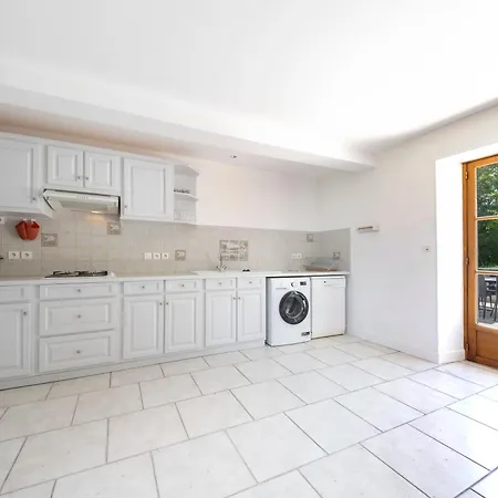 Nyaraló Langlade Estate Montboyer