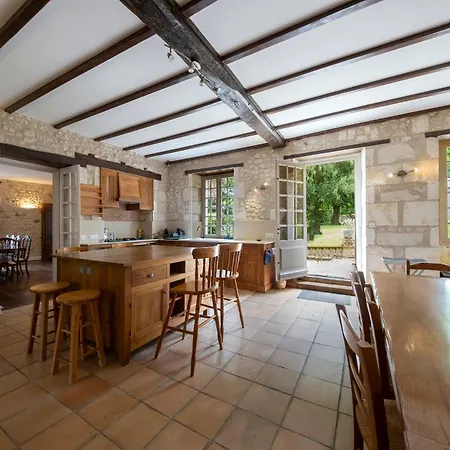 Langlade Estate Nyaraló