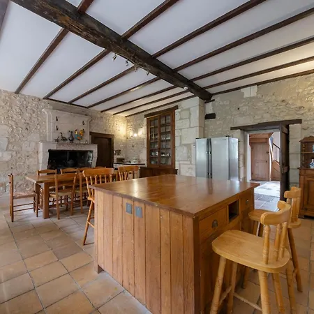 Nyaraló Langlade Estate Montboyer