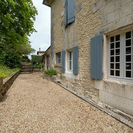 Langlade Estate Casa vacanze Montboyer